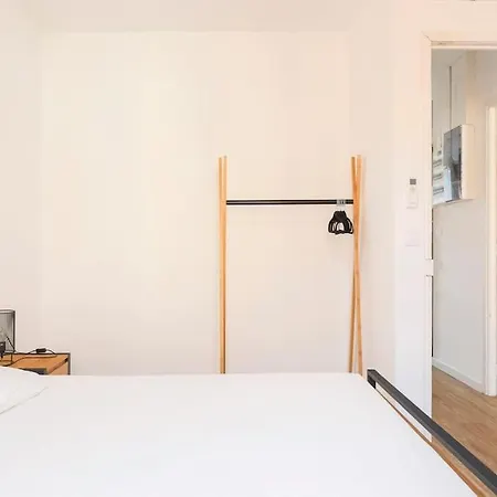 3 Pièces à 5 Min De La Frontière De Monaco Beausoleil