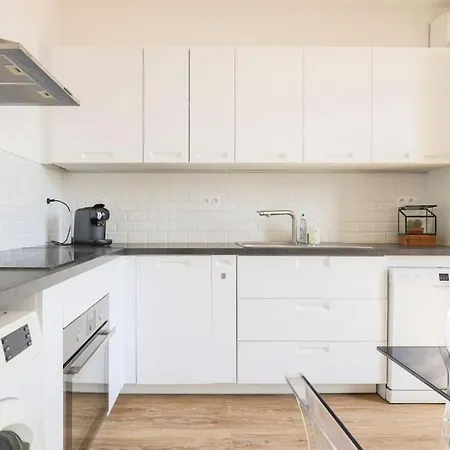 3 Pièces à 5 Min De La Frontière De Monaco Apartamento Beausoleil