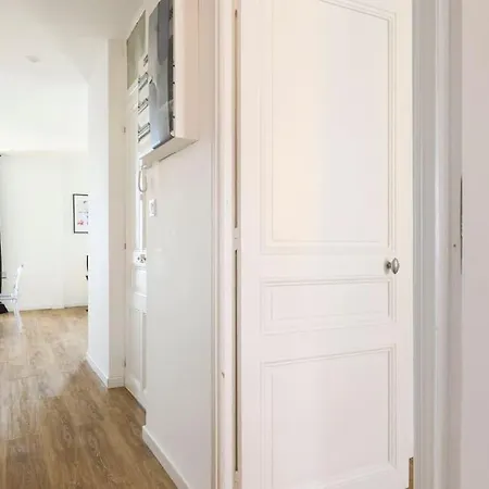 3 Pièces à 5 Min De La Frontière De Monaco * Beausoleil