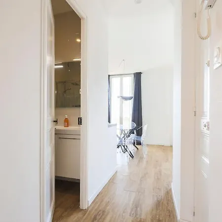 3 Pièces à 5 Min De La Frontière De Monaco Apartamento *