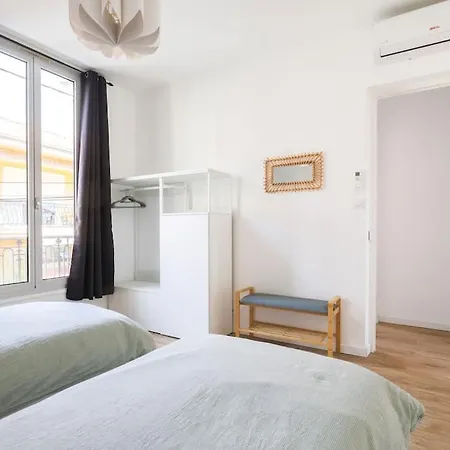 3 Pièces à 5 Min De La Frontière De Monaco Apartamento