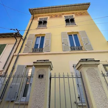 Apartment 3 Pieces A 5 Min De La Frontiere De Monaco *